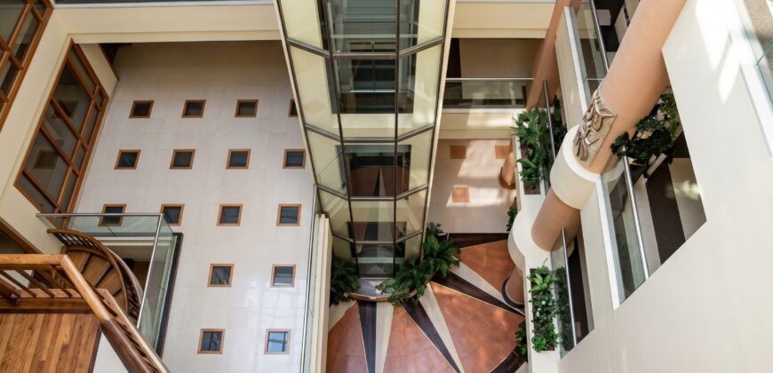 Renta de Local Comercial en Centro Armand en Insurgentes Sur al Sur de la Ciudad de CDMX